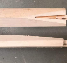 Load image into Gallery viewer, Part Made Cricket Bat
